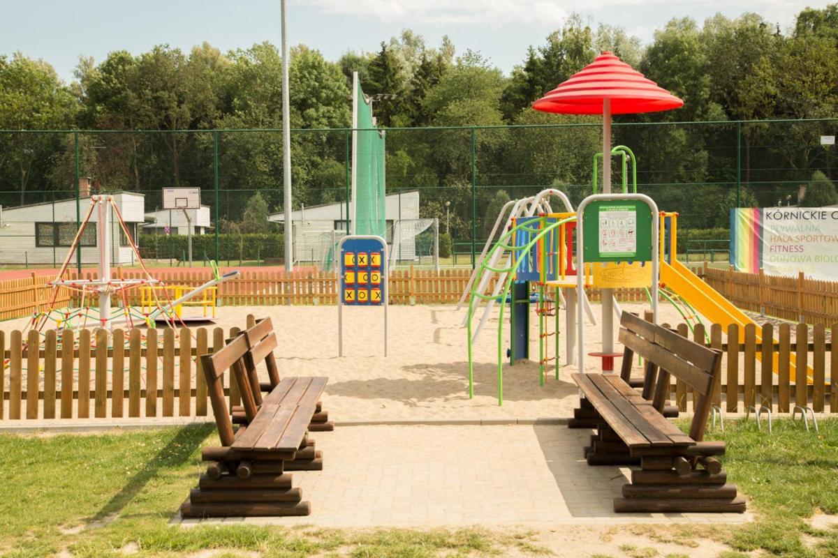 Camping Oaza Blonie Kornik Domki Standard - 3 Pokoje Exterior foto