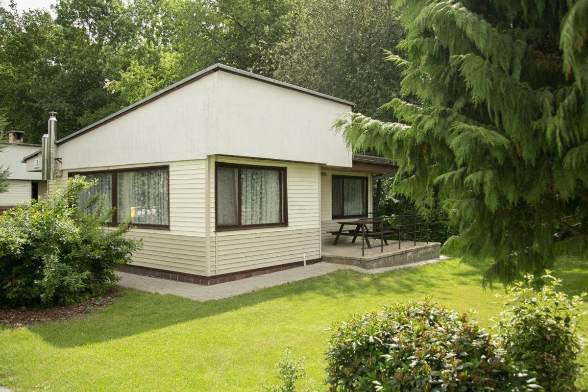Camping Oaza Blonie Kornik Domki Standard - 3 Pokoje Exterior foto