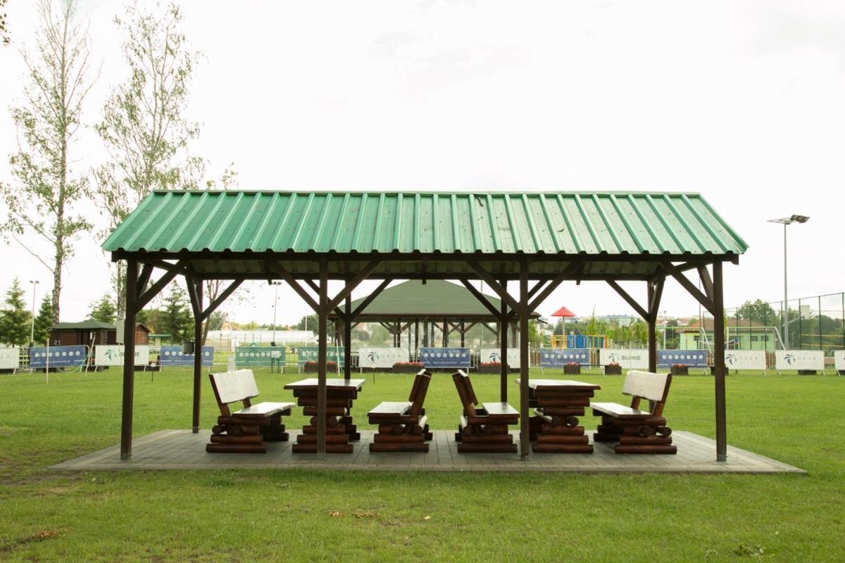 Camping Oaza Blonie Kornik Domki Standard - 3 Pokoje Exterior foto