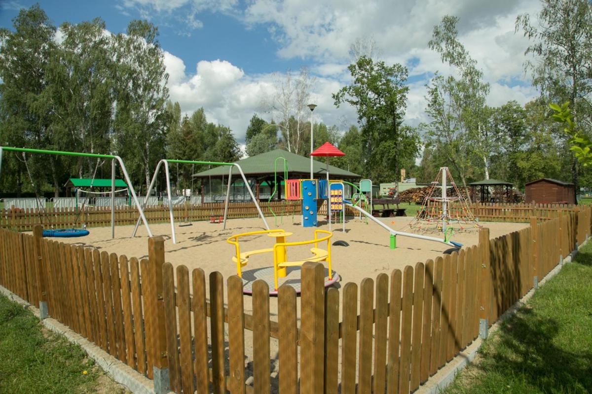 Camping Oaza Blonie Kornik Domki Standard - 3 Pokoje Exterior foto